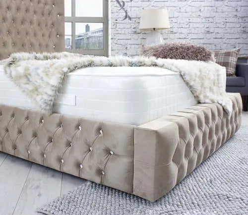 Sofia Luxurious Dotted Bed