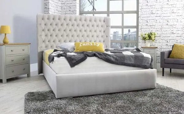 Topaz Wing backed Dotted Bed - BedsnBoards